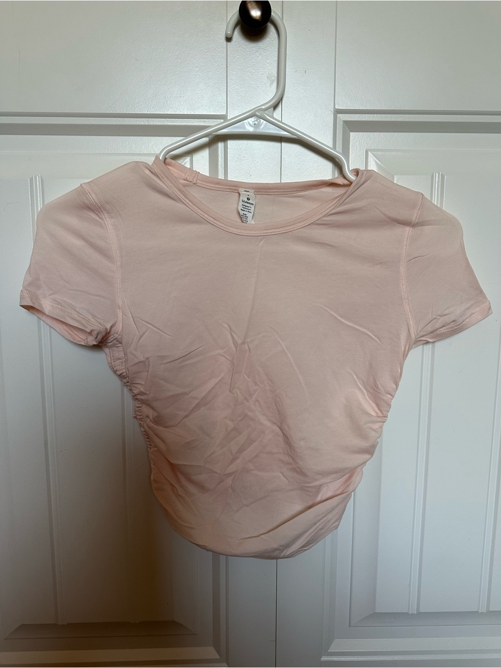 Lululemon cropped tee